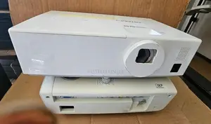 multimedia projectors
