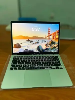 MacBook Air M1 2020