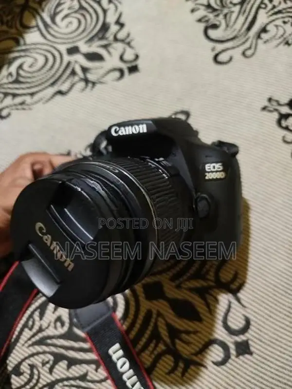 Canon EOS Dslr 2000D Camera