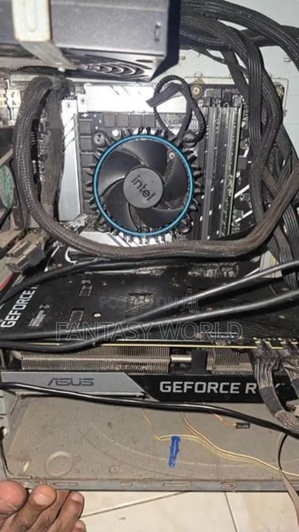 Asus B760- plus