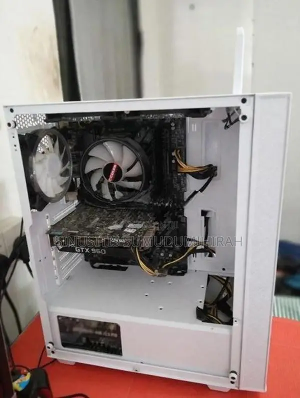 Dell Custom Built i5 8th Gen Gaming PC - GTX 960 4GB 16GB RAM