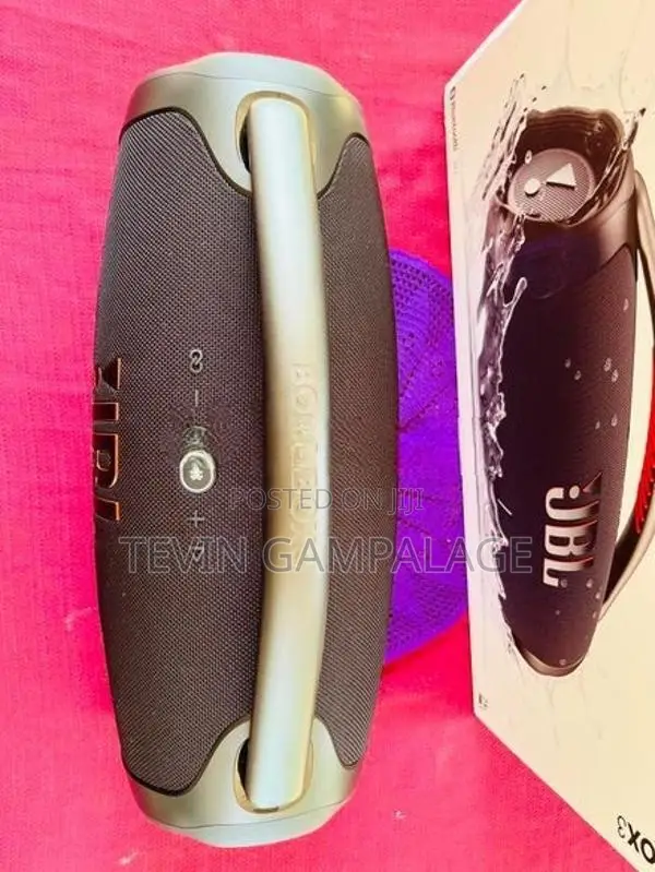 JBL Boombox 3