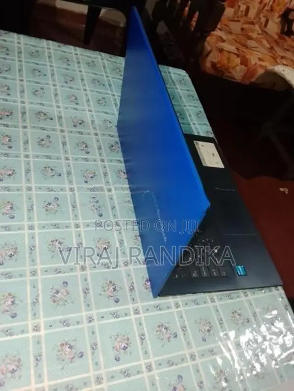 Vivobook 15 X513EA ASUS