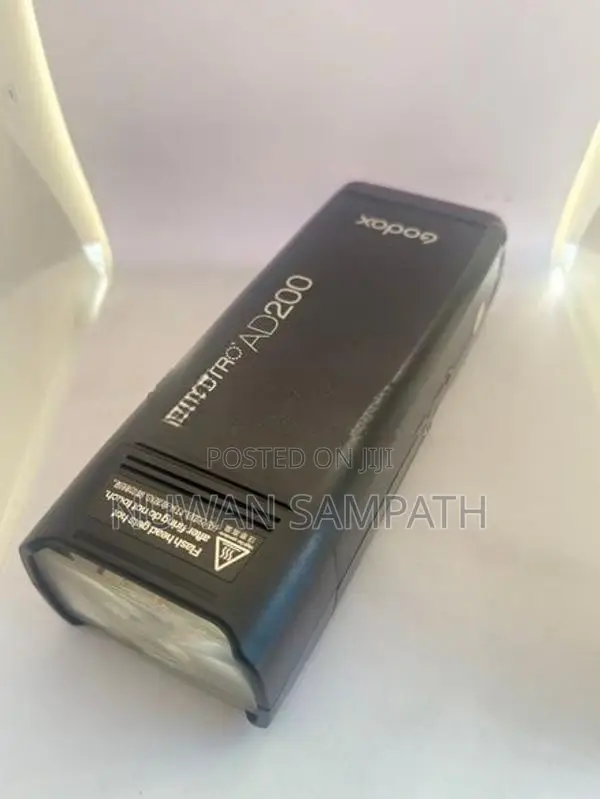 Godox AD200