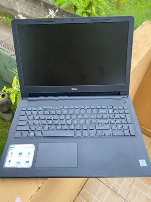 Dell Inspiron Laptop i3 8th Gen 16GB RAM 512GB SSD