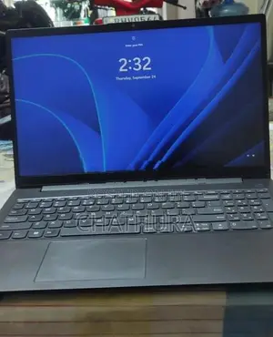 Lenovo V15 G3 i5 12g