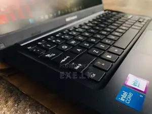 ASUS Vivobook LapTop