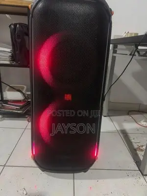 JBL Party Box 710