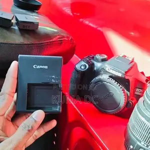 Canon EOS 1300D Kit (Display Faulty / Body With Lens Working)
