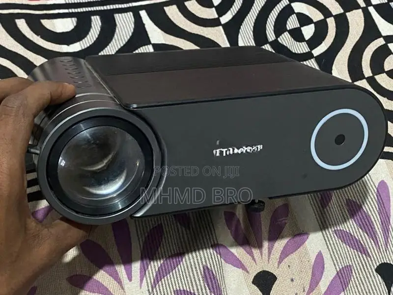 Toperson Projector