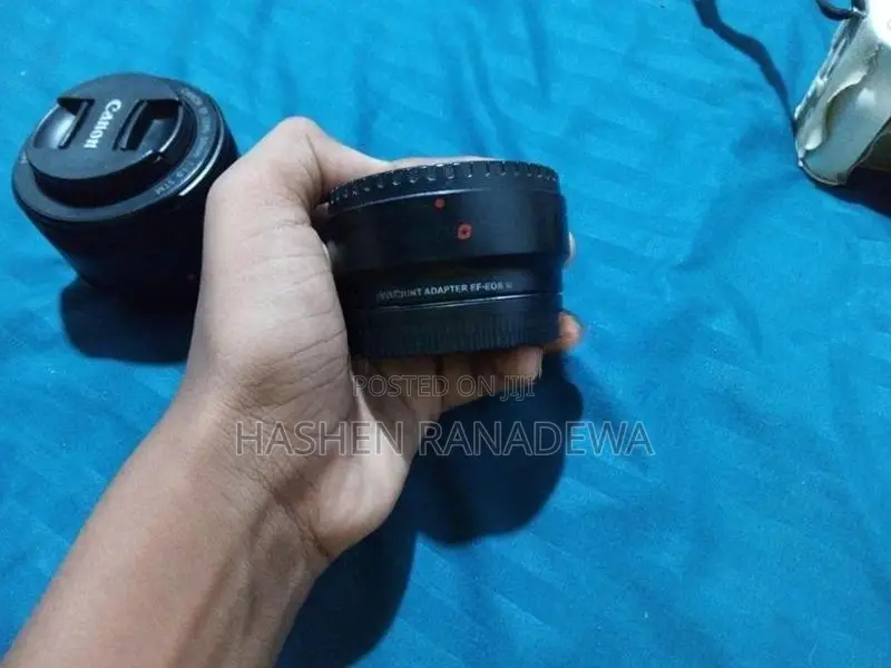 Canon EOS M50