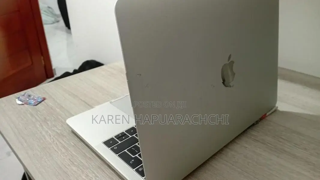 Apple MacBook Pro 13 Inch