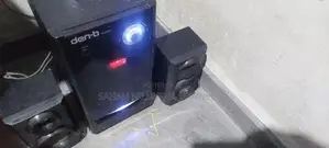 Den B Speaker