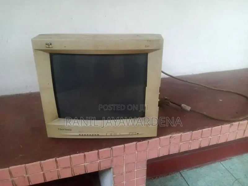 Samsung CPU With Monitor