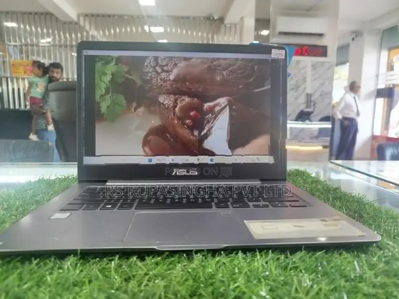 Asus i5-8th Gen Laptop