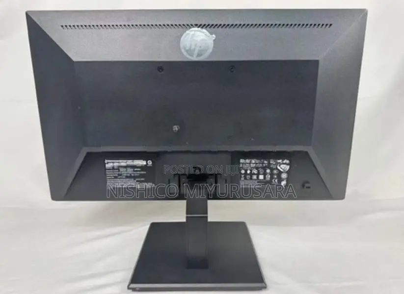 HP P224 21.5” Full HD Monitor