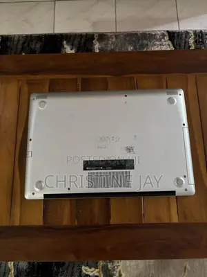Dell Core i3 10th Gen