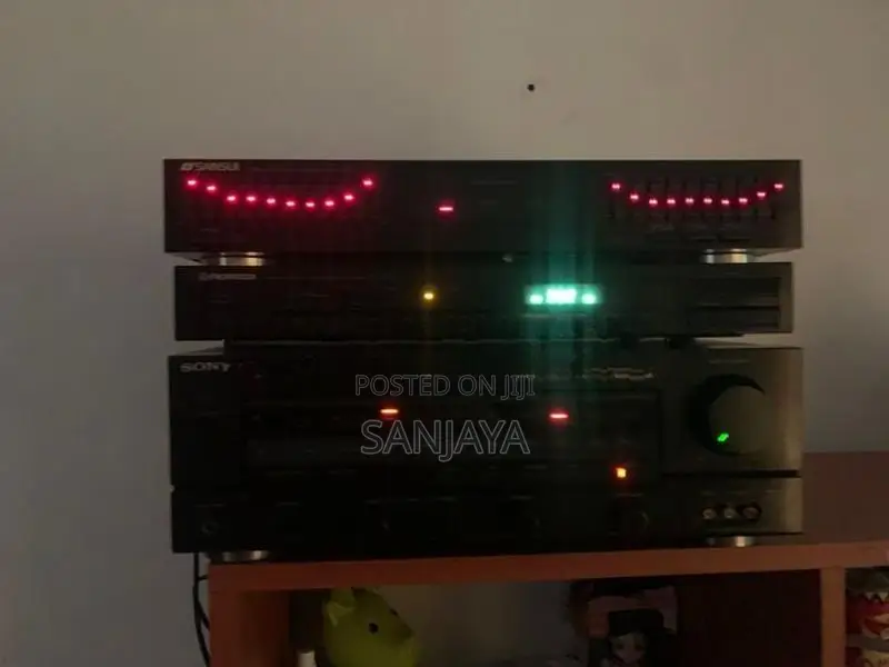 Amplifier Sony. Tuner With Equalizer