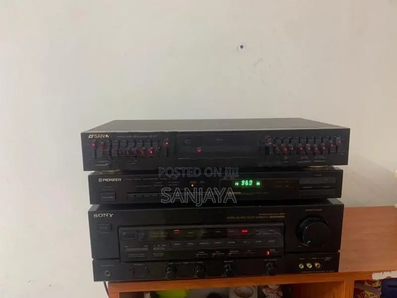 Amplifier Sony. Tuner With Equalizer