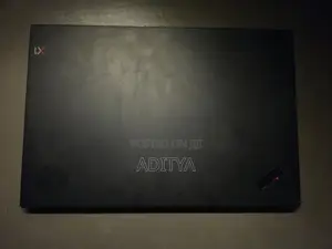 Lenovo ThinkPad X1 Carbon Laptop