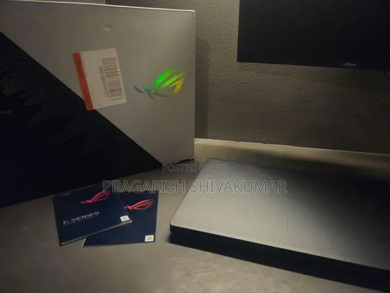 ASUS Zephyrus G16