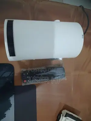 Hy300 Projector
