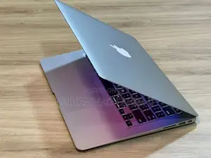 MacBook Air 13.3”