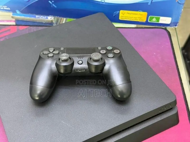 Sony PS4 Slim 500GB with Box Controller