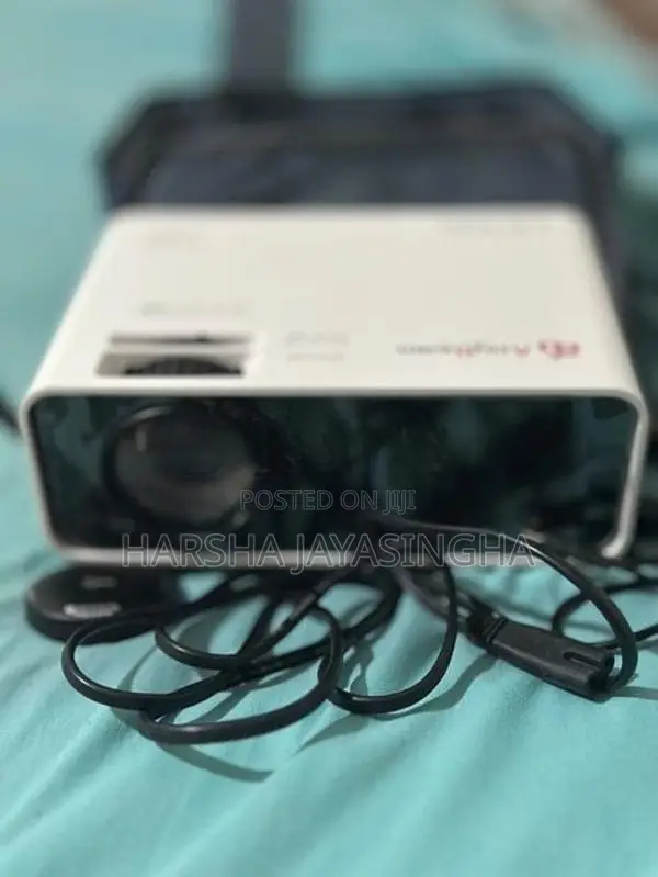 Anybeam LP-100 Pocket Laser Projector