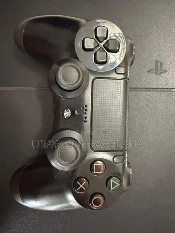 Sony PlayStation 4