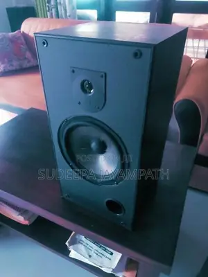 JBL M 28