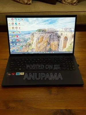 ASUS ExpertBook Ryzen 3