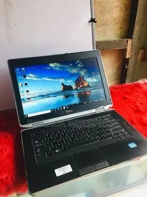 Dell Latitude i5-3520M Laptop