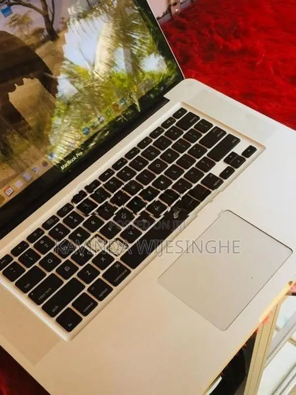 Apple MacBook Pro