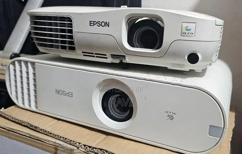 projector for outdoor use
