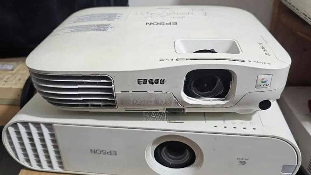 projector for outdoor use