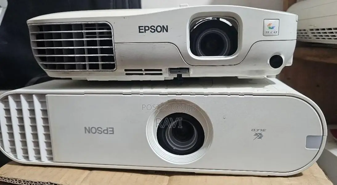 projector for outdoor use