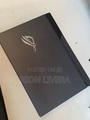 Asus ROG strike G17