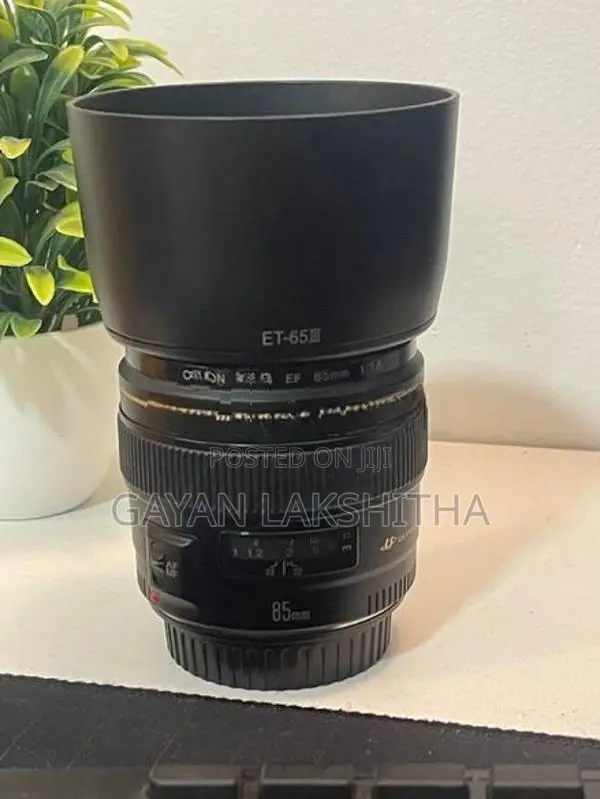 Canon EF 85mm F1.8 Lens