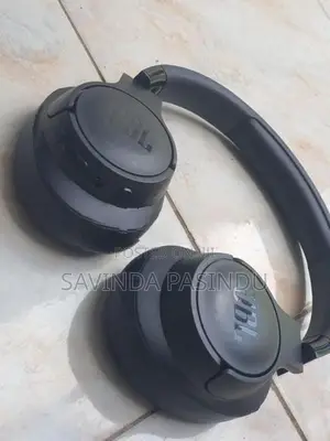 JBL Tune 720BT Wireless Headphones