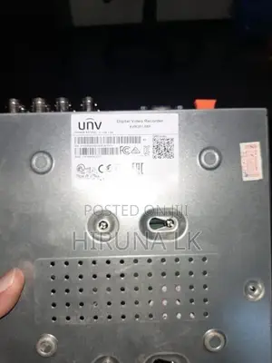 Unv Dvr With Small Monitor