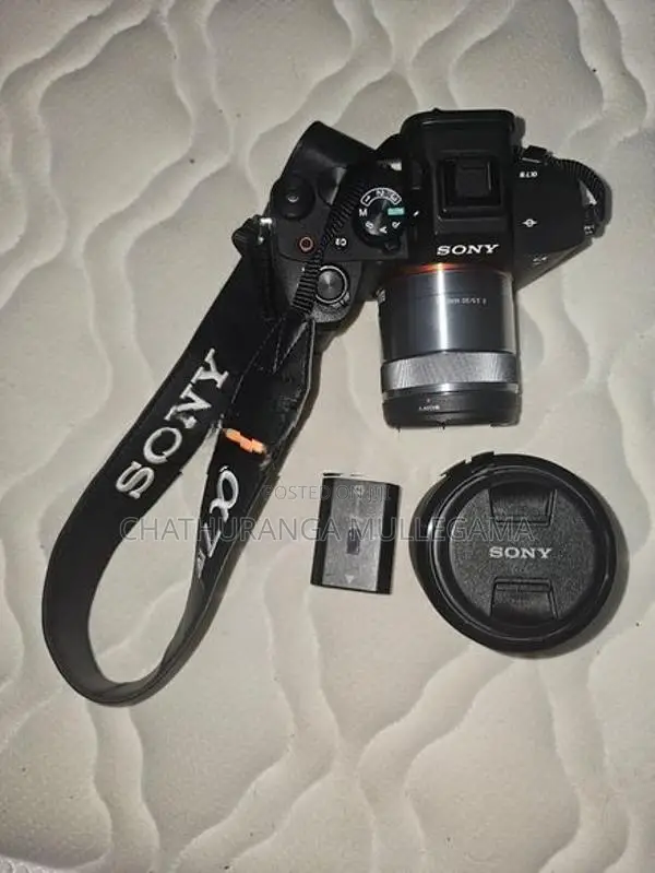 Sony Alpha a7 IV Mirrorless Digital Camera With 2 Lens, Batteries