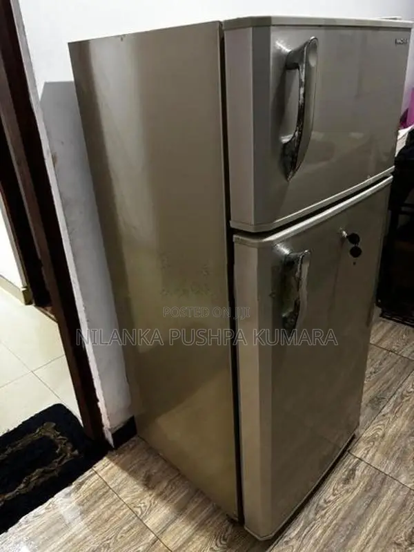 (Used) - Innovex DDR 195 Fridge (180L)*