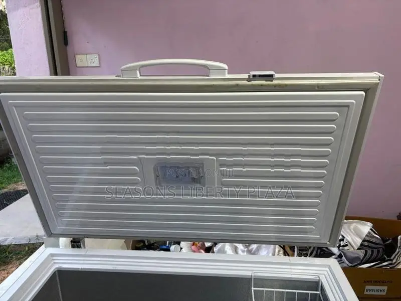 Innovex 320L Chest Freezer