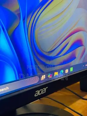 Acer i3 7th gen Desktop Computer