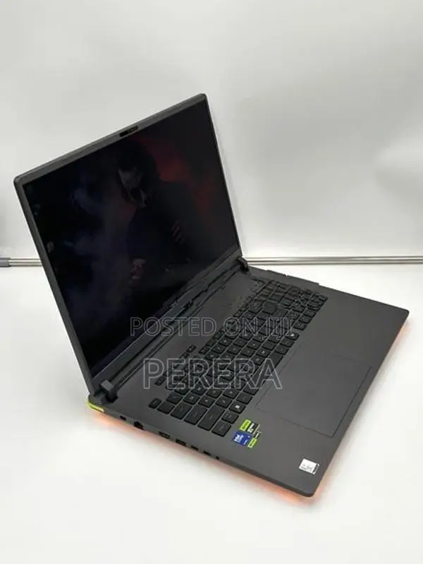 ASUS ROG Strix G18 Ultra 9 275HX RTX 5060 8GB 18" 240Hz Display