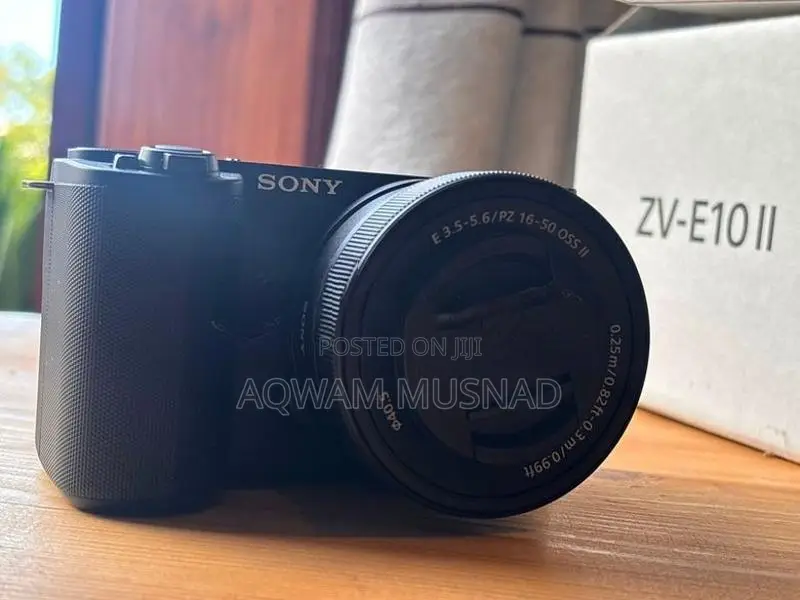 Sony ZV10 Mark II With 16-50MM KIT Lens