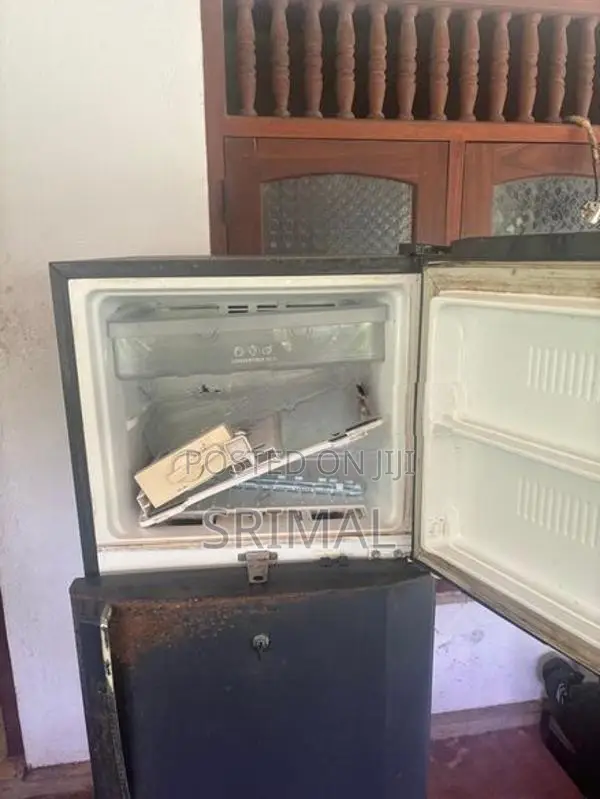 LG 250 L Refrigerator