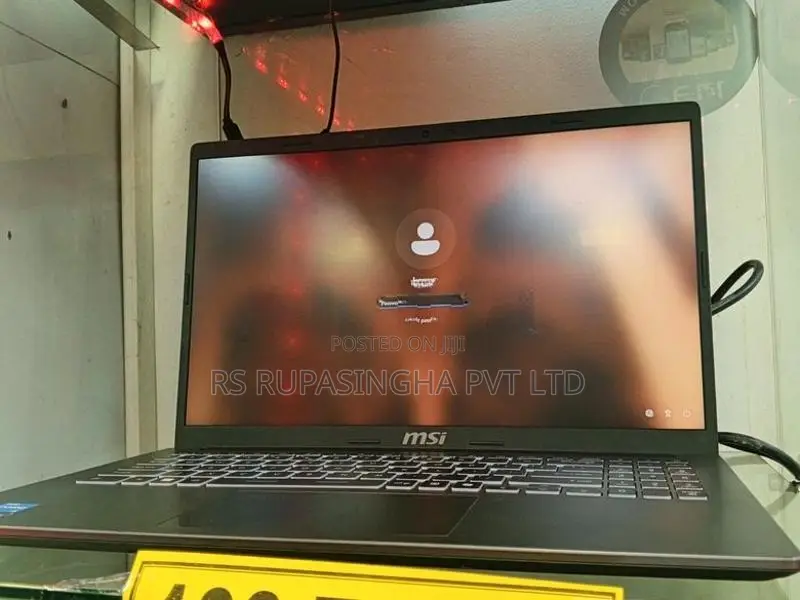MSI Laptop i3 13 GEN