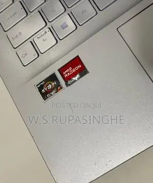 Asus Vivobook AMD Ryzen 5 Laptop
